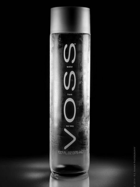 Voss (V)